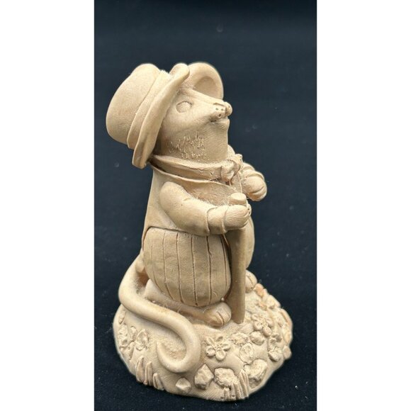 Vintage Light Brown, Groom Bride Mouse in Her Dress, Holding a Bag Purse, MC '9 - Picture 8 of 16